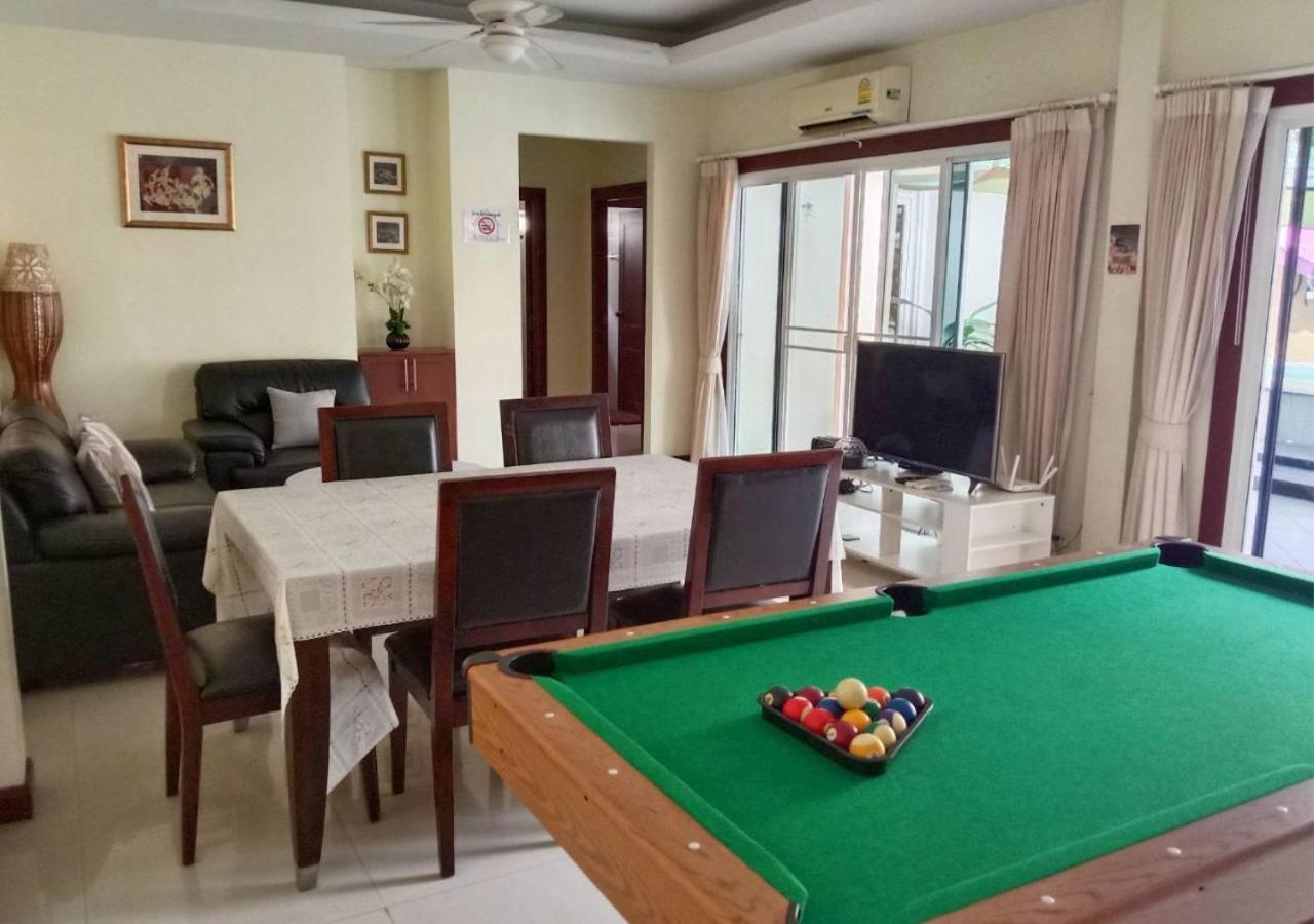 Baronial Pool Villas Villa Pattaya